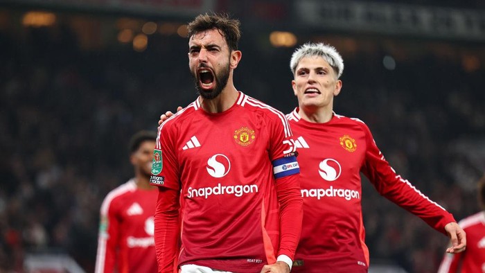 Manchester United : Bruno Fernandes Siap Dukung Ruben Amorim